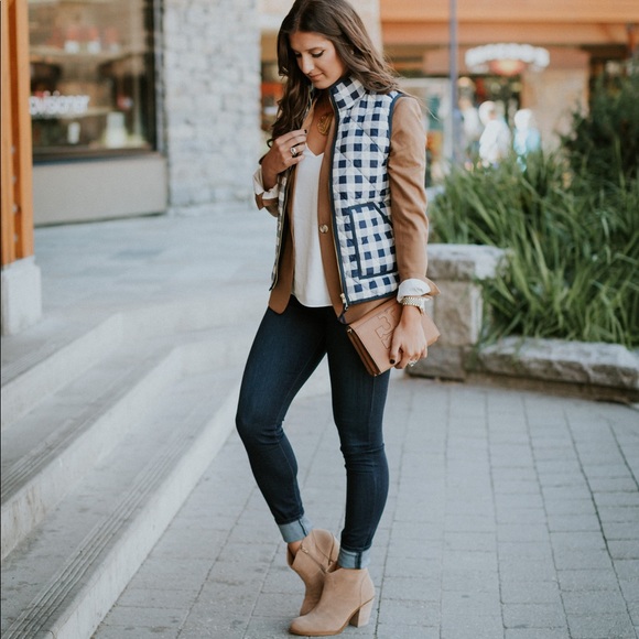 J. Crew Navy White Gingham Quilted Vest Size XS - Picture 2 of 4